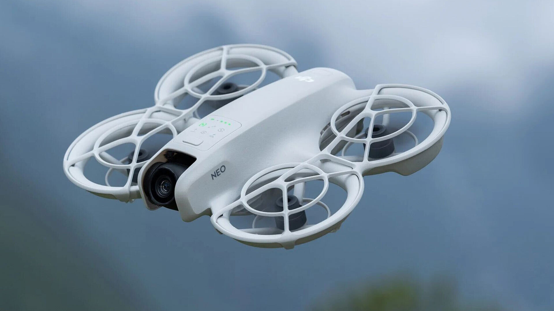 DJI Neo: The Tiny Self-Flying Drone for travel vloggers in 2024